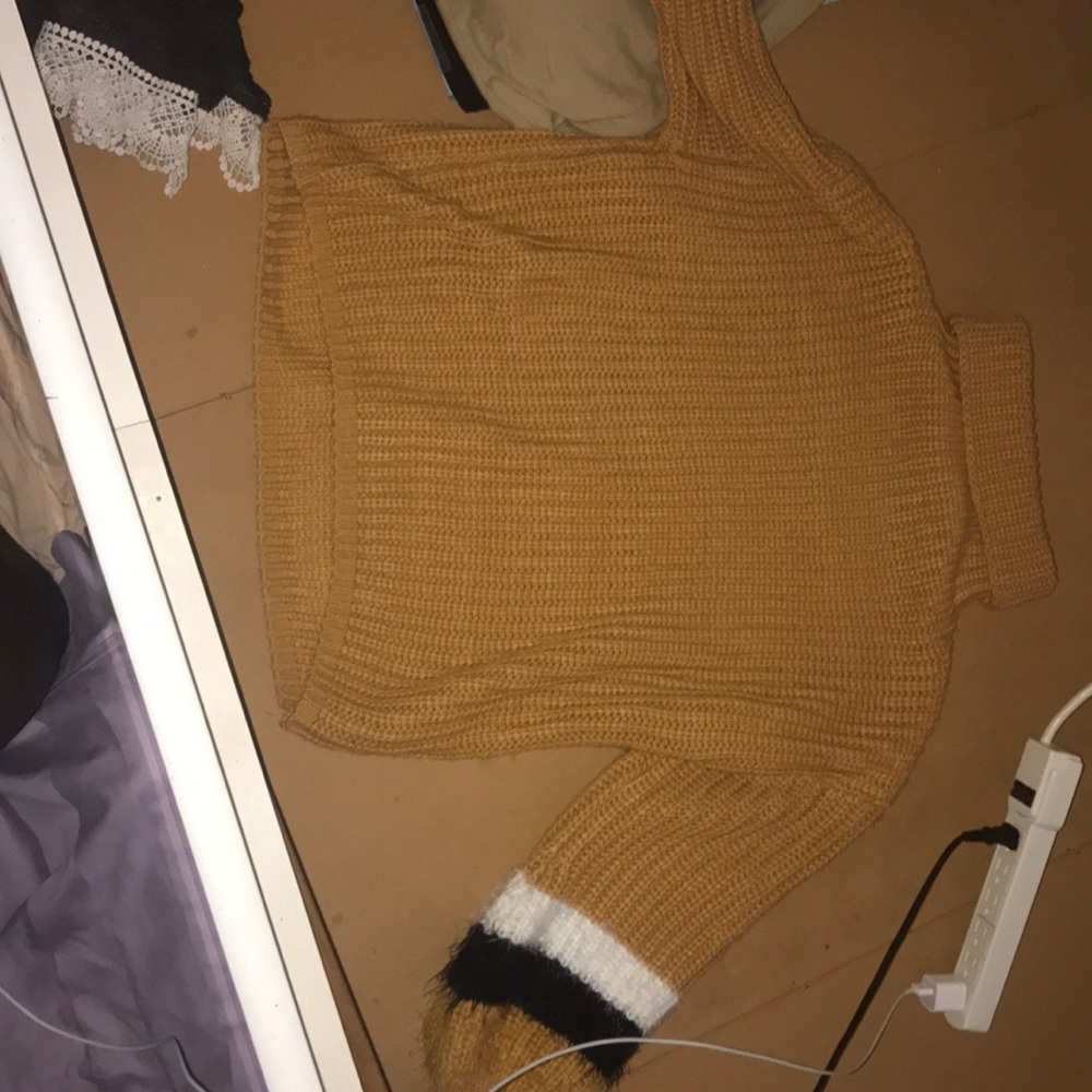 turtle neck sweater